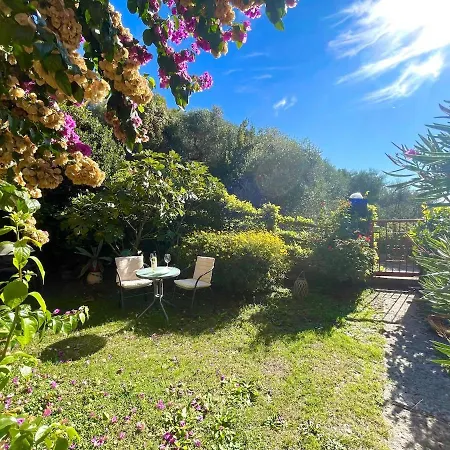 Apartmán D1mora Castello-a Corner Of Peace Pet Friendly With Share Pool *