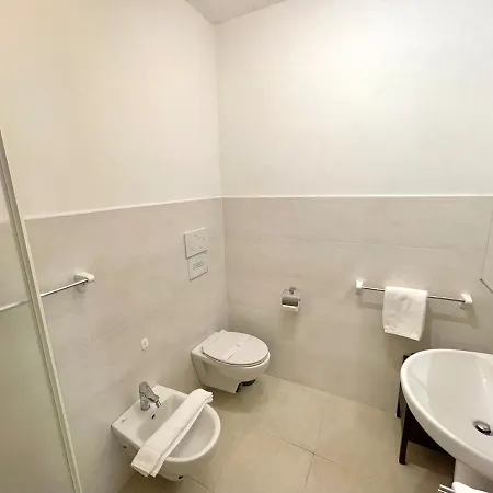D1mora Castello-a Corner Of Peace Pet Friendly With Share Pool * Gardone Riviera